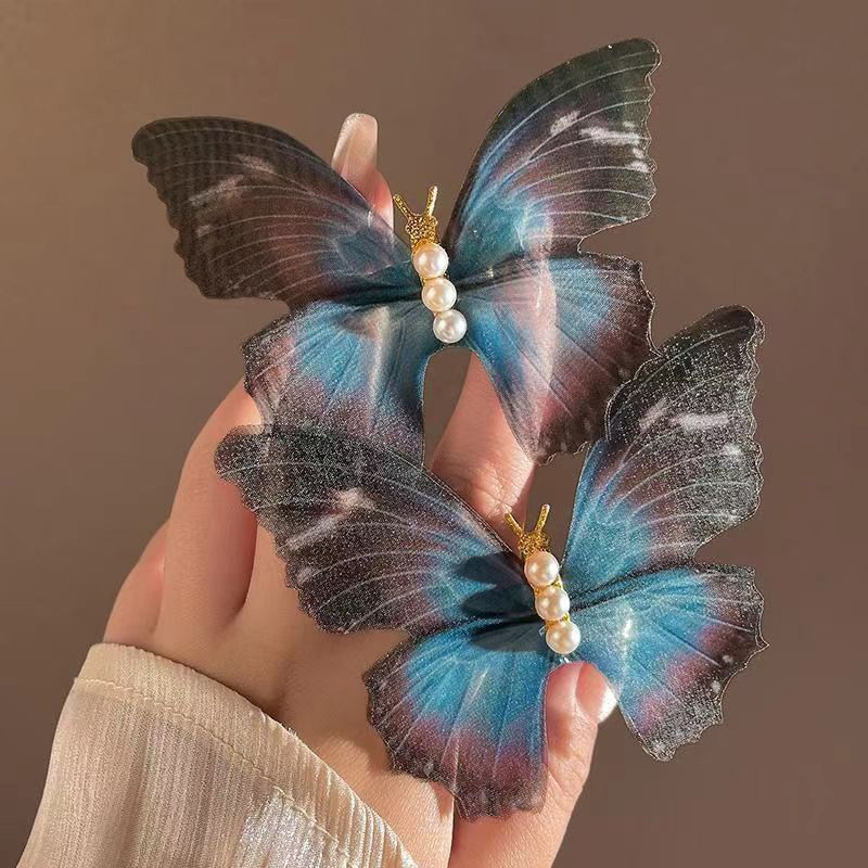 DiyButterfly: Handcrafted Lightweight and Delicate Tulle Butterfly Hair Clips for Women, Perfect for Photoshoots with a Boho-Vintage Style and Adorned with Pearl Details. - 图片 3