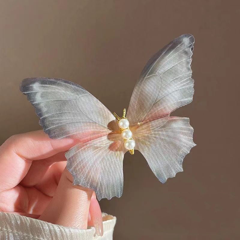 DiyButterfly: Handcrafted Lightweight and Delicate Tulle Butterfly Hair Clips for Women, Perfect for Photoshoots with a Boho-Vintage Style and Adorned with Pearl Details. - 图片 5